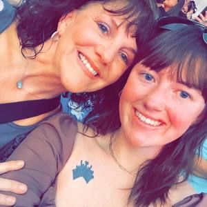 Meet your Posher, Toni